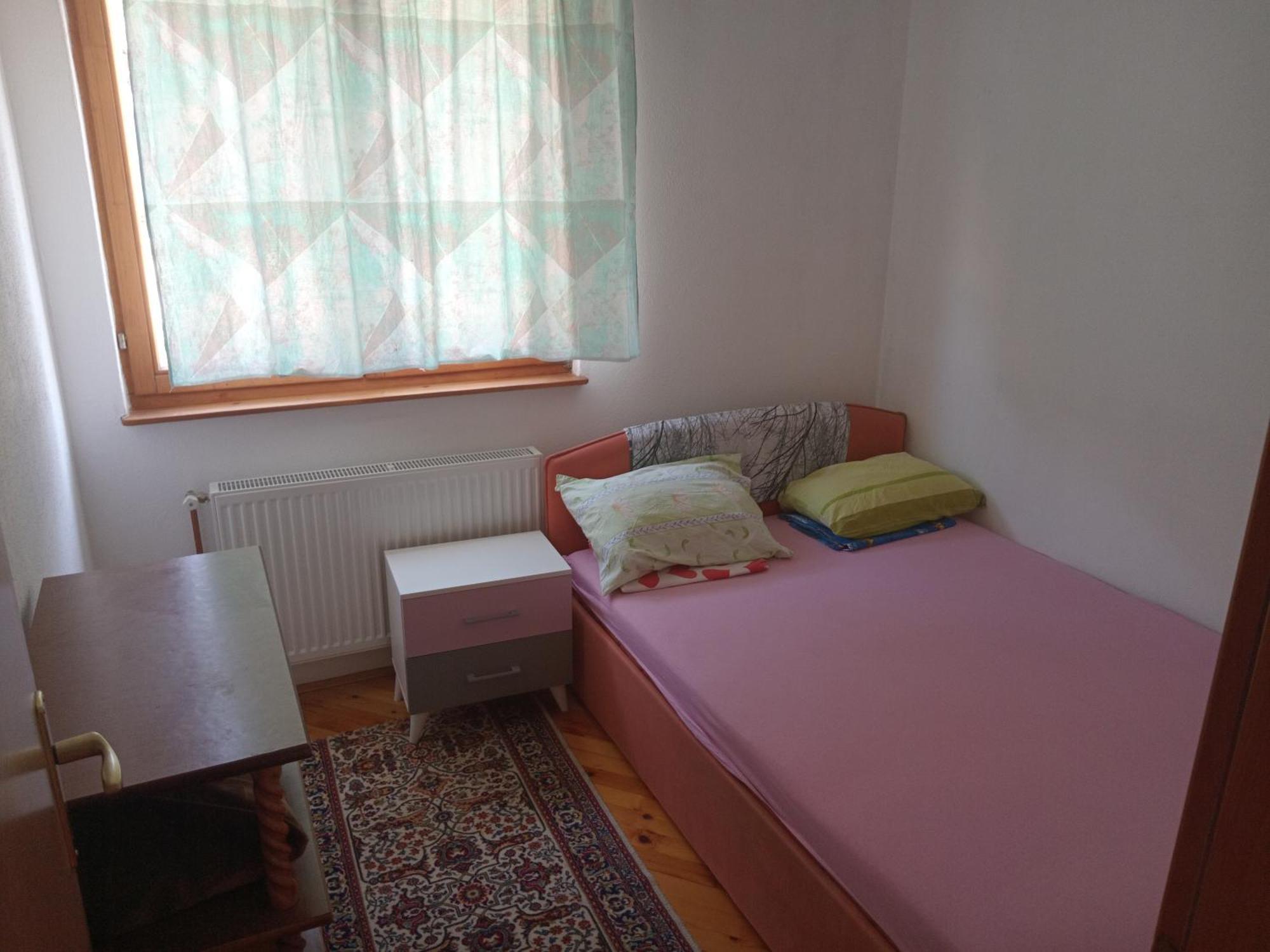 Guesthouse Behar Hotonj Exteriér fotografie